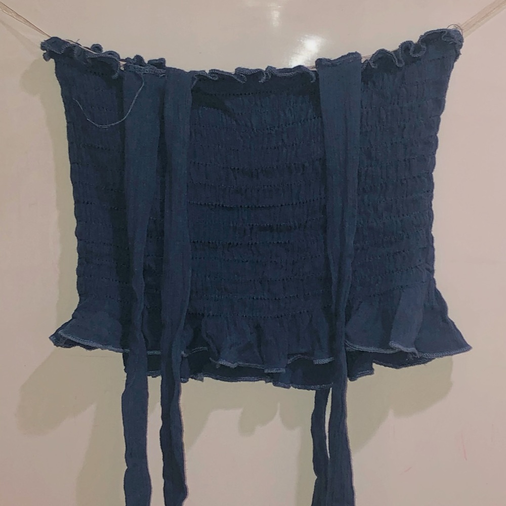 Ribbed and lettuce trim crop top